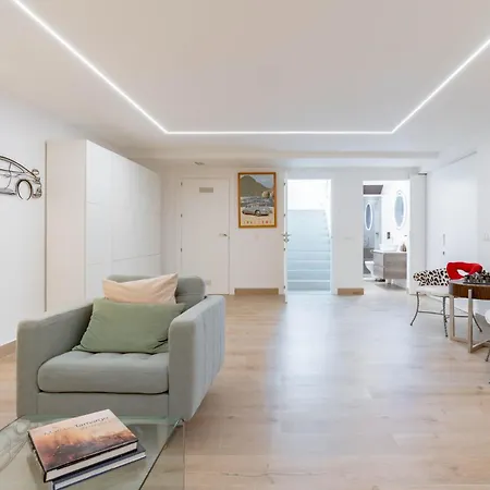 Elegant In Villa Marbella