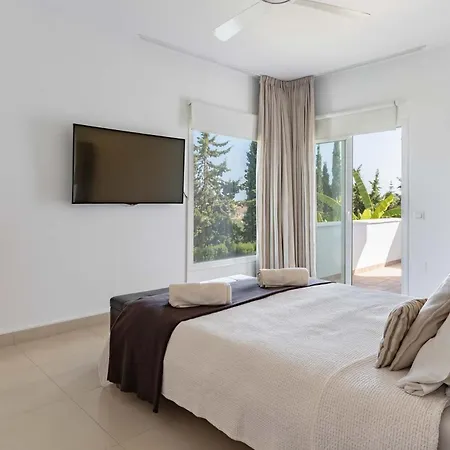 Elegant In * Marbella